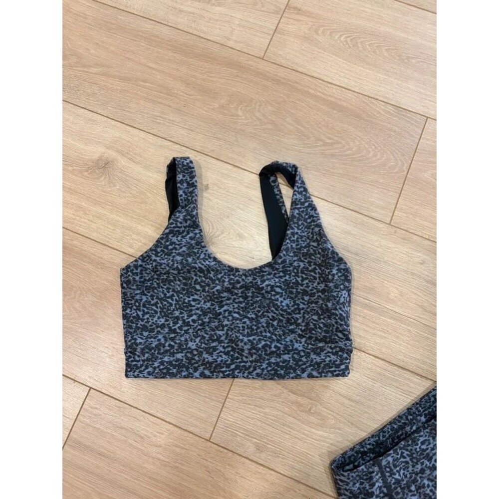 Varley Cheetah Leopard Print Leggings Sports Bra 2 Piece Set Size Medium - Picture 2 of 6
